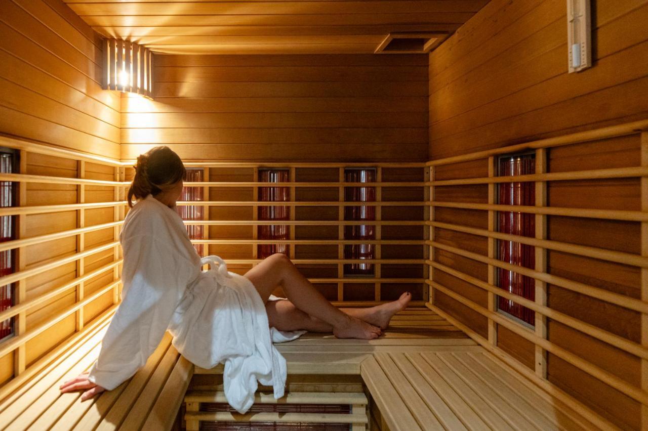 Hotel & Aparthotel Alize ムスクロン エクステリア 写真